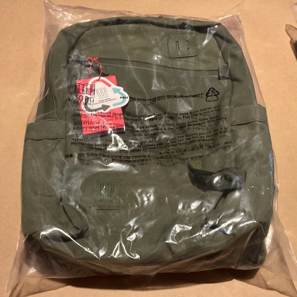 Topo Designs 20L Tech Daypack Olive - Picture 12 of 12